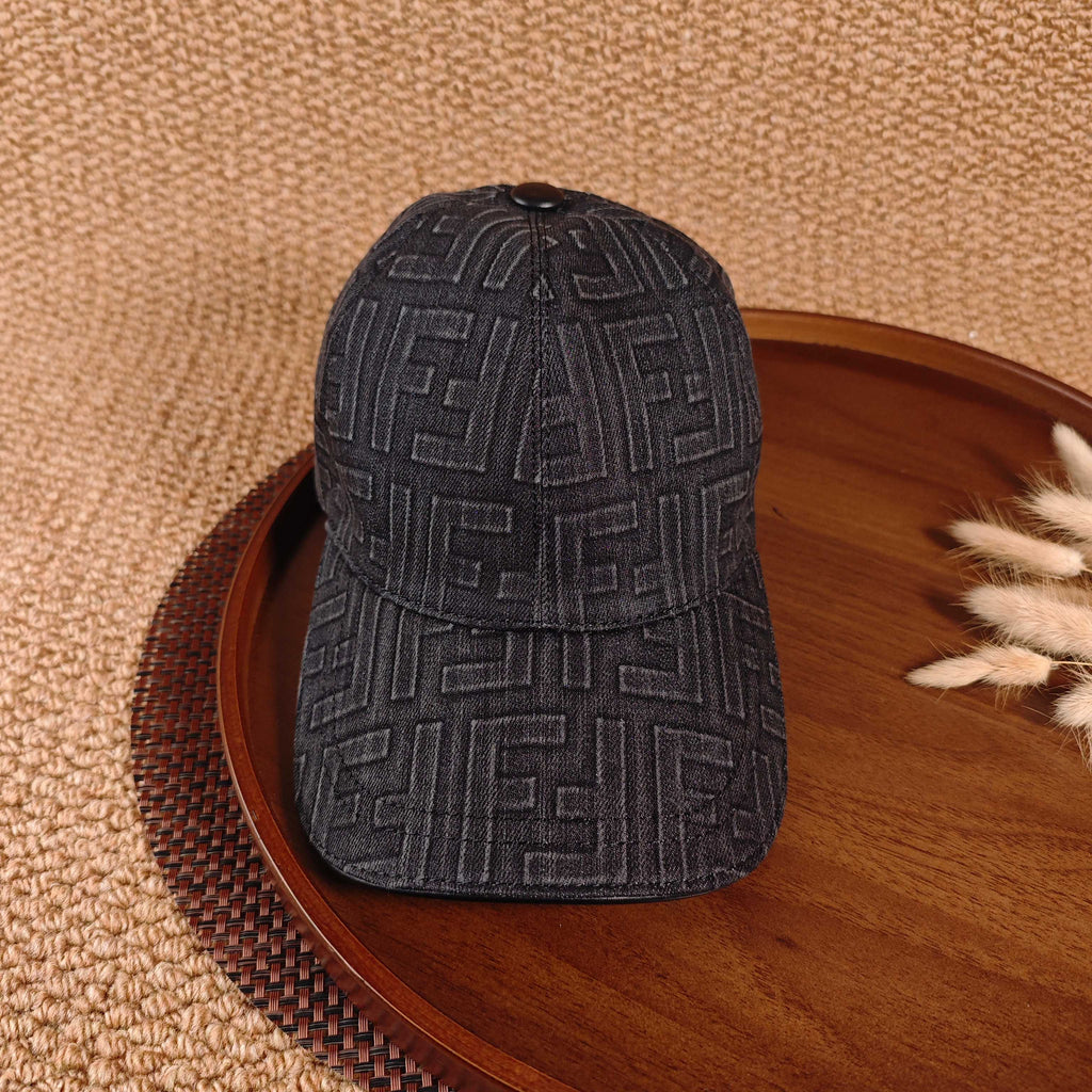 Fendi Baseball Cap - Black